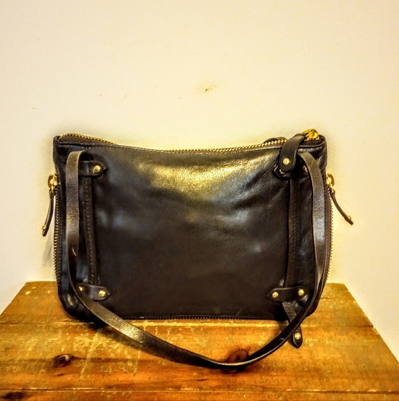DKNY Small Expandable Zipper Purse - Picture 3 of 9